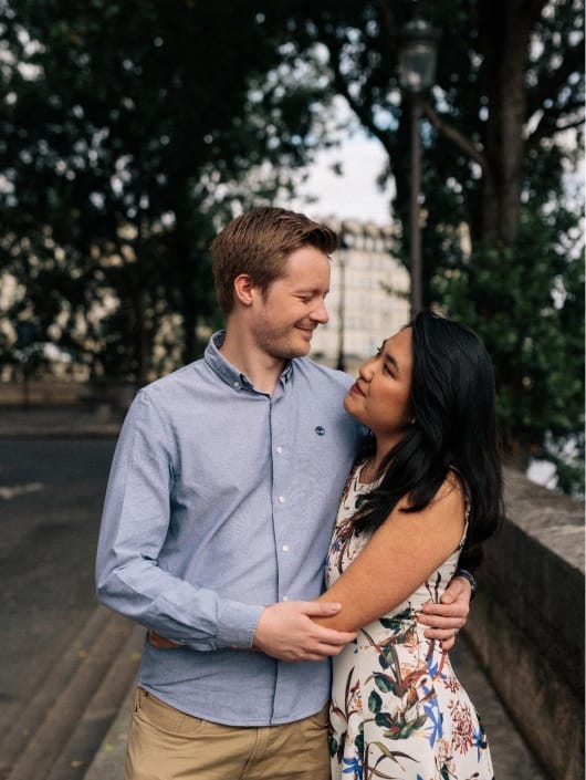 Natural light couple portrait session in Paris, casual lifestyle photography